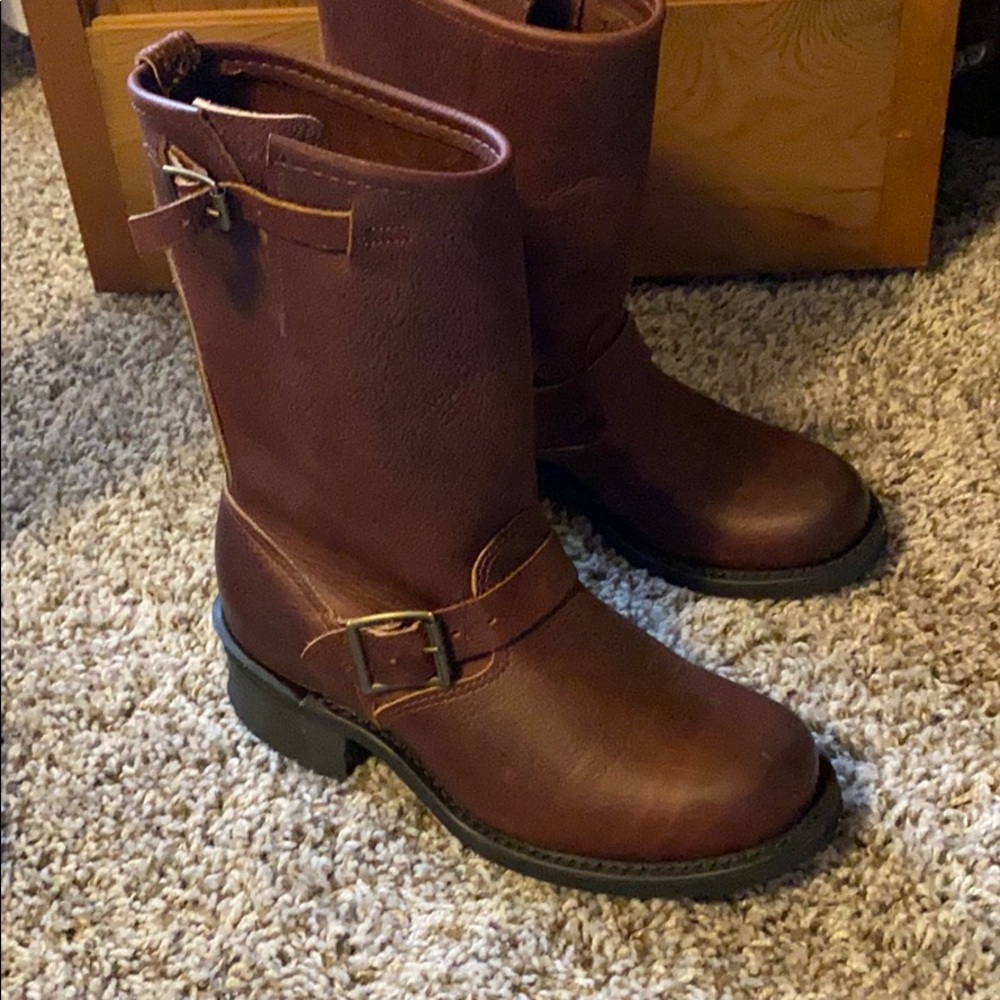 Leather boots